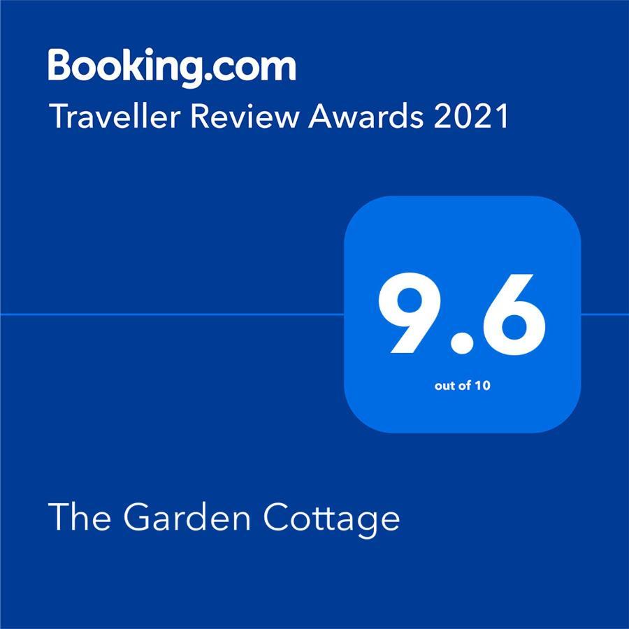 The Garden Cottage Elgin Bagian luar foto
