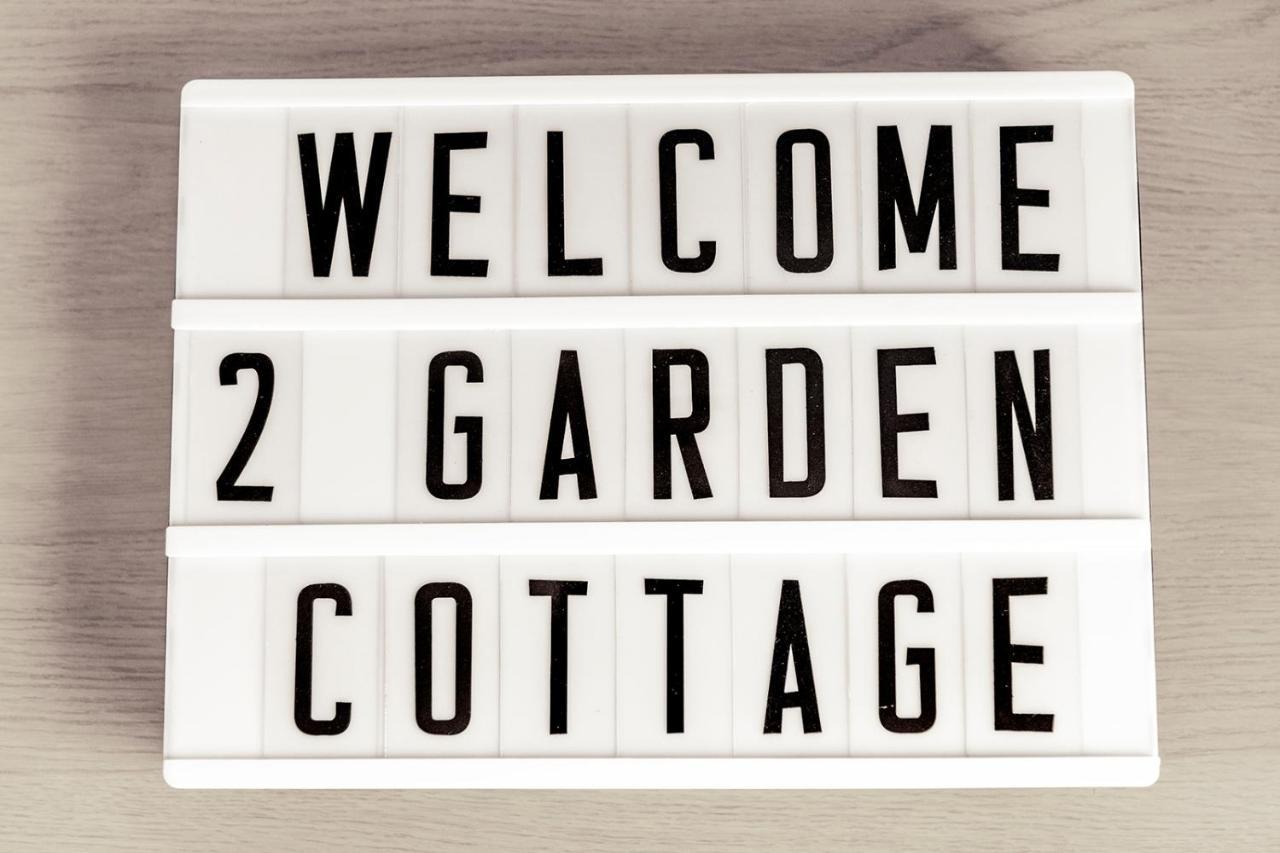 The Garden Cottage Elgin Bagian luar foto